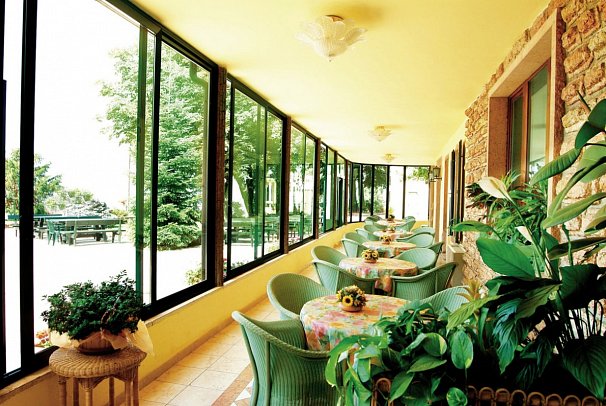 Park Hotel Jolanda