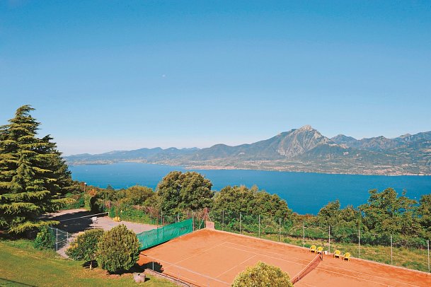 Park Hotel Jolanda
