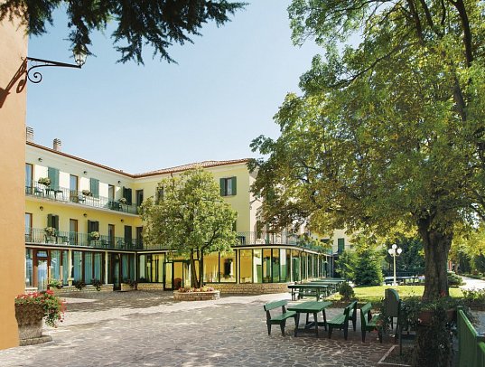 Park Hotel Jolanda