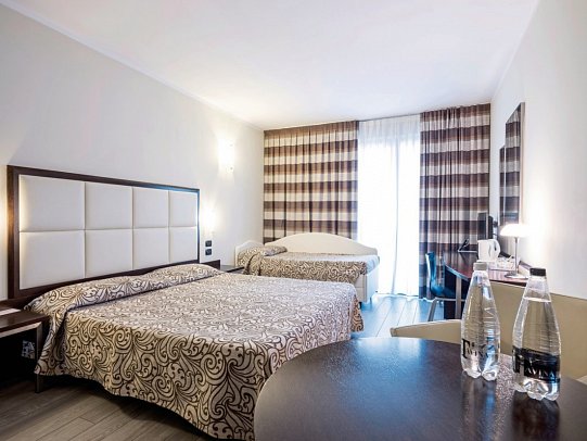 Parc Hotel - Wohnbeispiel Doppelzimmer Standard (Zimmercodierungen DG1 & DC1)