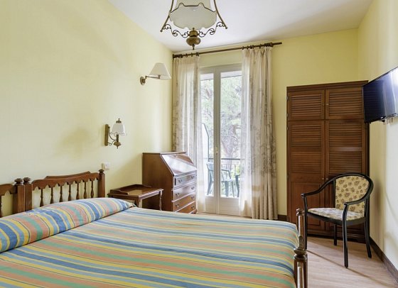 Hotel Royal, Hotel Palme & Suite - Wohnbeispiel Doppelzimmer (Zimmercodierung DB1)