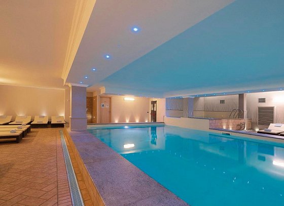 Hotel Splendid Sole - Innenpool