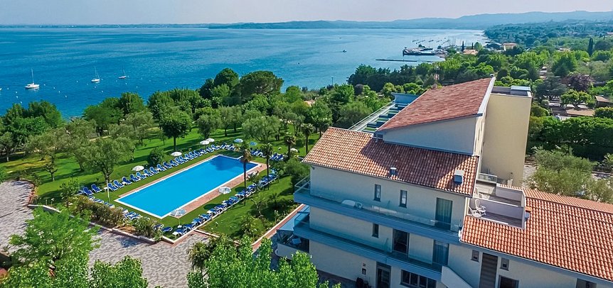 Hotel Regina Del Garda Suite