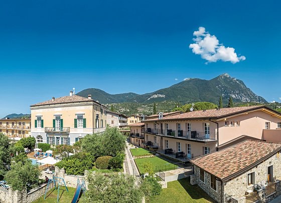 Regina Del Garda Suite