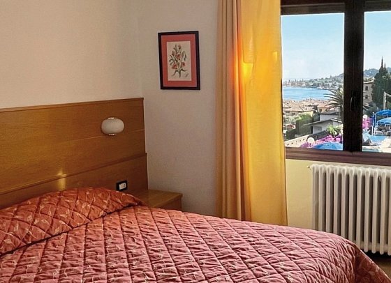 Palazzina - Wohnbeispiel Doppelzimmer Seeblick (Zimmercodierung DBI)