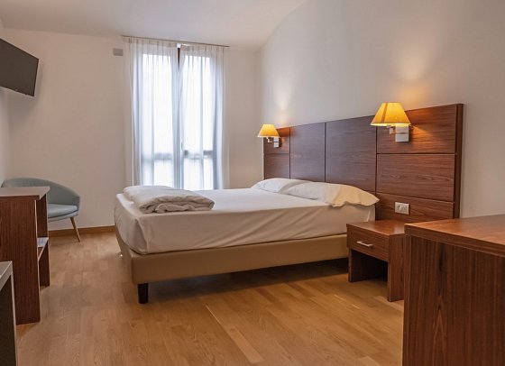 Lago di Garda - Wohnbeispiel Doppelzimmer Komfort (Zimmercodierung DF1)