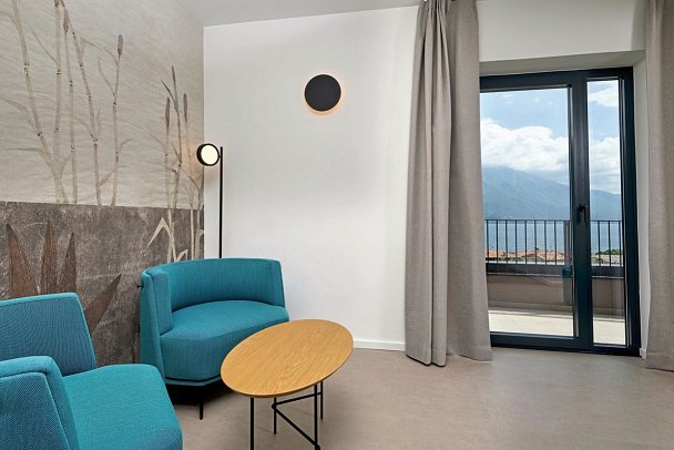 Royal Village - Wohnbeispiel Juniorsuite Seeblick (Zimmercodierung J1I)