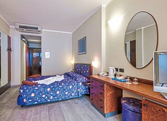 Cristina - Wohnbeispiel Doppelzimmer Superior (Zimmercodierung DS1)