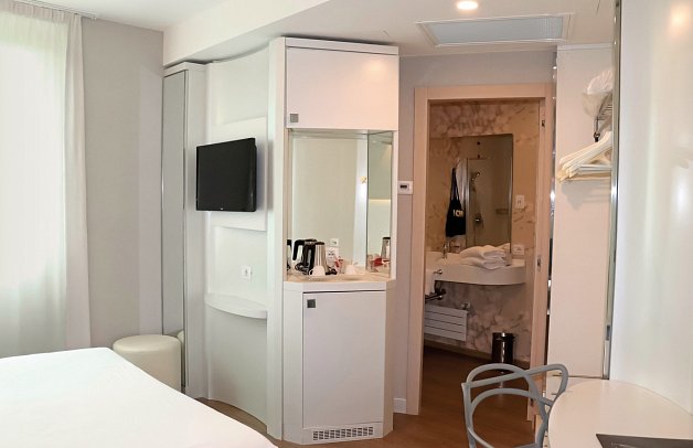 Ark Hotel - Wohnbeispiel Doppelzimmer Superior (Zimmercodierung DS1)