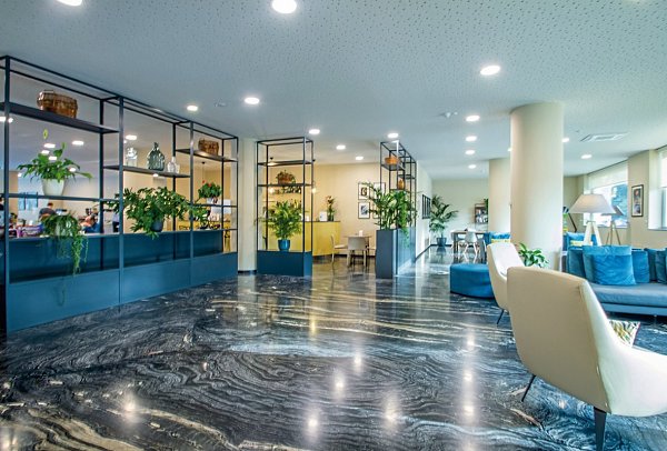 Ark Hotel