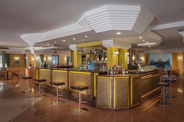 Savoy Palace