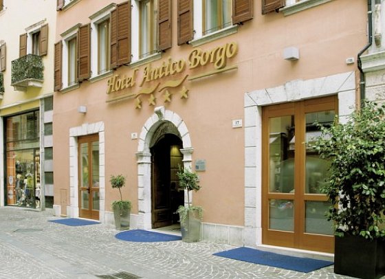 Antico Borgo