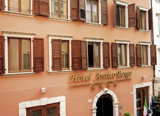 Antico Borgo
