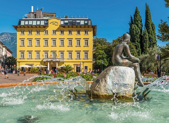 Grand Hotel Riva - Außenansicht