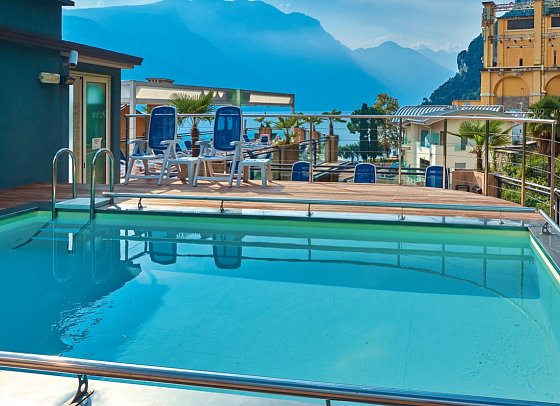 Europa Skypool & Panorama