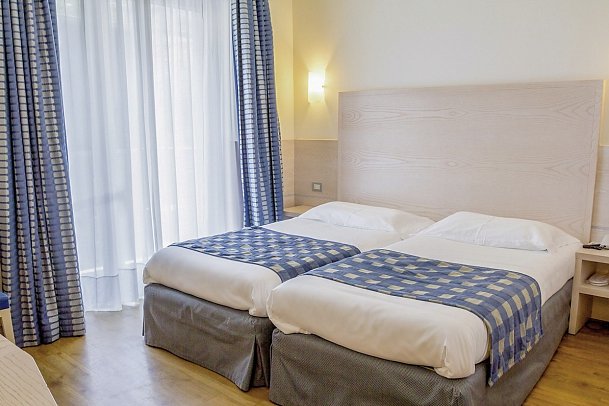 Bike Hotel Caravel - Wohnbeispiel Doppelzimmer (Zimmercodierung DB1)