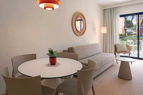 SOL Sancti Petri - Wohnbeispiel Suite mit Küche (Zimmercodierung WB1)