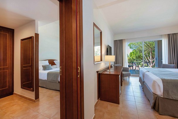 Valentín Sancti Petri Spa - Wohnbeispiel Familienzimmer (Zimmercodierungen FB1, FB2 & FB3)