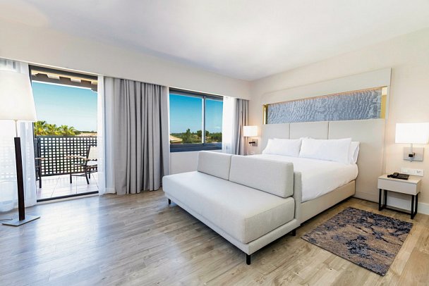 DoubleTree by Hilton Islantilla Beach Golf Resort - Wohnbeispiel Superior Zimmer King de Luxe (Zimmercodierung DS1)