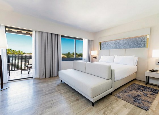 DoubleTree by Hilton Islantilla Beach Golf Resort - Wohnbeispiel Superior Zimmer King de Luxe (Zimmercodierung DS1)