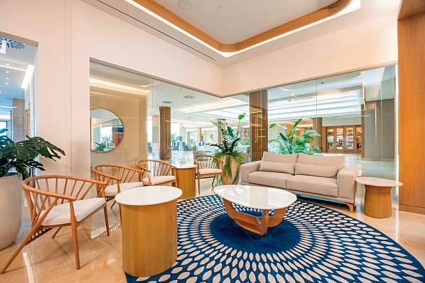 Hipotels Barrosa Palace Wellness & Spa