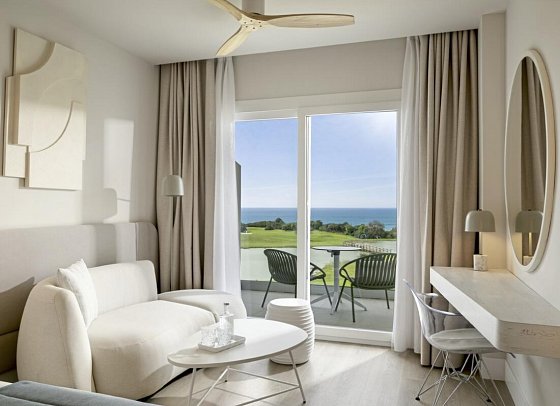 Amàre Beach Hotel Sancti Petri - Wohnbeispiel Doppelzimmer Meerblick (Zimmercodierung DBM)