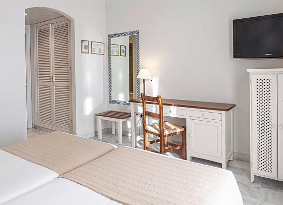 Hotel Playa de la Luz - DB1 (Zimmercodierungen Wohnbeispiel & Doppelzimmer)