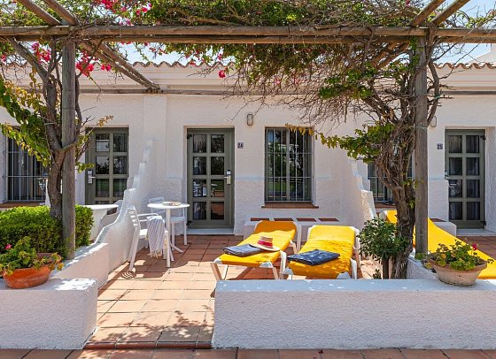 Hotel Playa de la Luz - Wohnbeispiel Doppelzimmer Patio (Zimmercodierung DB2)