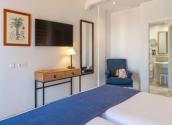 Hotel Playa de la Luz - Wohnbeispiel Doppelzimmer Patio (Zimmercodierung DB2)
