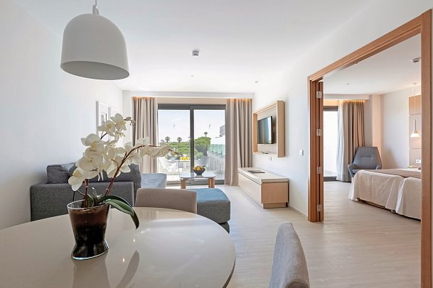 Hipotels Barrosa Park - Wohnbeispiel Suite (Zimmercodierung WB1)