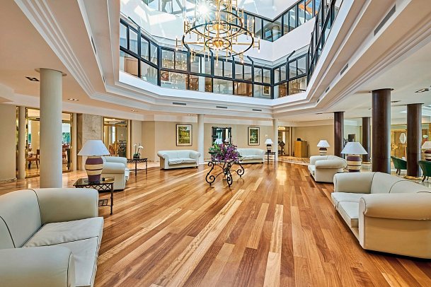 Hipotels Sherry Park