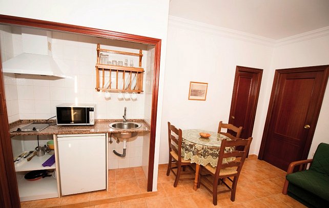 Hotel Diufain - Wohnbeispiel Appartement (Zimmercodierungen AB1, AB2 & AB3)