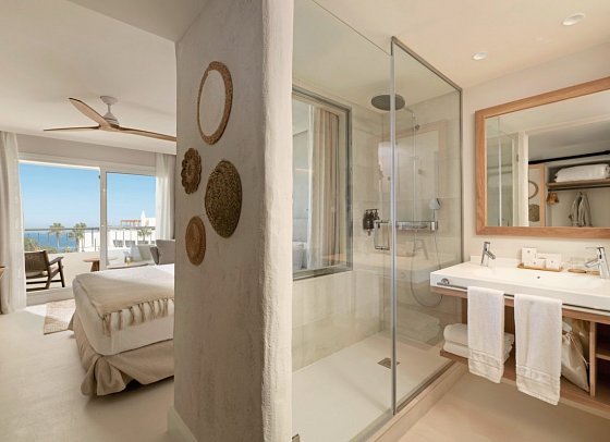 DAIA Slow Beach Hotel Conil - Wohnbeispiel Doppelzimmer seitl. Meerblick (Zimmercodierungen DBN & DXN)