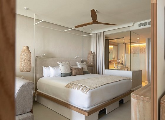 DAIA Slow Beach Hotel Conil - Wohnbeispiel Juniorsuite frontaler Meerblick The One (Zimmercodierung J9M)