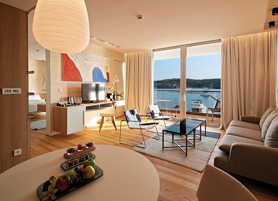 D-Resort Sibenik - Wohnbeispiel Premium Suite Sea View (Zimmercodierung WMM)