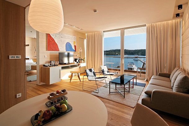 D-Resort Sibenik - Wohnbeispiel Premium Suite Sea View (Zimmercodierung WMM)