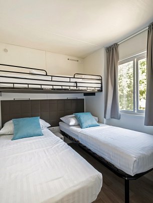 Zaton Holiday Resort Mobilheime - Wohnbeispiel Superior Zwei-Zimmer-Camping Home 4+2 (Zimmercodierung CB3)