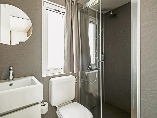 Zaton Holiday Resort Mobilheime - Bad Superior Zwei-Zimmer-Camping Home 4+2 (Zimmercodierung CB3)