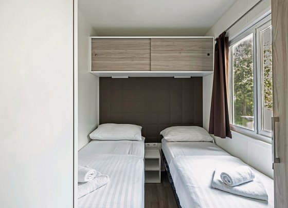Zaton Holiday Resort Mobilheime - Wohnbeispiel Premium Drei-Zimmer-Camping Home 6+1 (Zimmercodierung CM1)