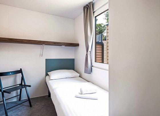 Zaton Holiday Resort Mobilheime - Wohnbeispiel Deluxe Family Drei-Zimmer-Camping Home 4+1 (Zimmercodierung CB2)