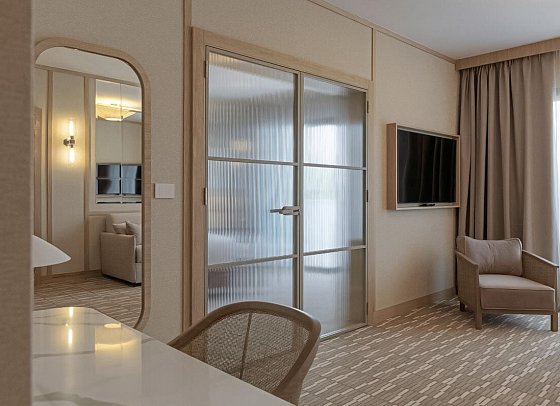 Hotel Preko Ugljan Island, Curio Collection by Hilton - Wohnbeispiel Suite Executive (Zimmercodierung WT1)