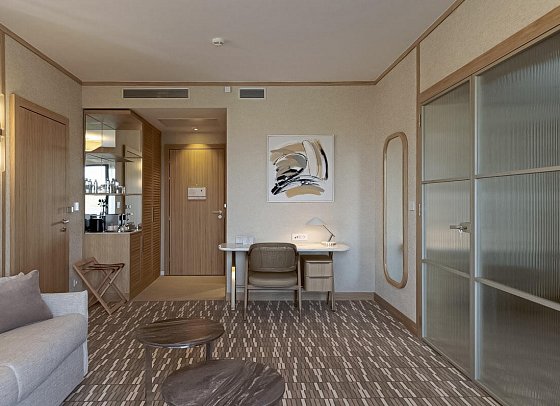 Hotel Preko Ugljan Island, Curio Collection by Hilton - Wohnbeispiel Suite Executive (Zimmercodierung WT1)