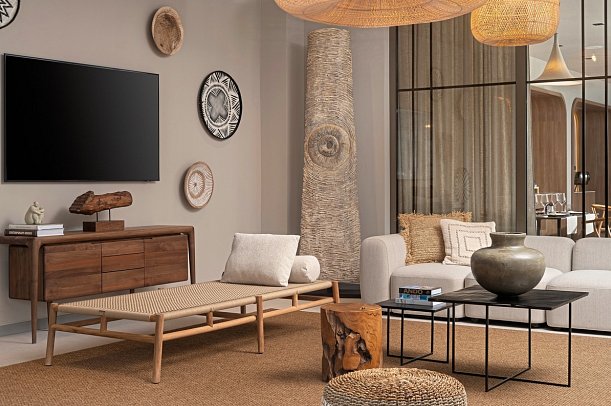 Molum Hotel & Residences