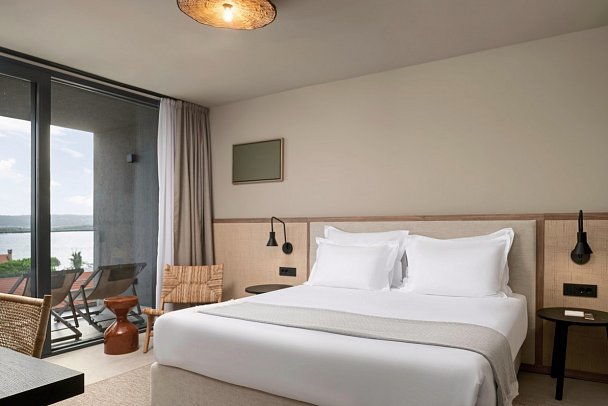 Molum Hotel & Residences - Wohnbeispiel Familiensuite Superior Meerblick (Zimmercodierung WIM)