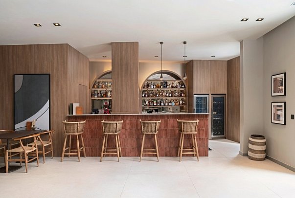 Molum Hotel & Residences