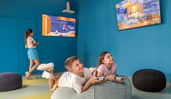 Falkensteiner Club Funimation Borik