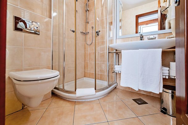 Zaton Holiday Resort - Beispiel Bad (Zimmercodierung SF1)