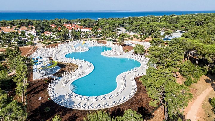 Zaton Holiday Resort