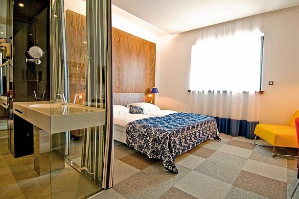 Hotel In - DS1 (Zimmercodierungen Wohnbeispiel, Doppelzimmer & Superior)