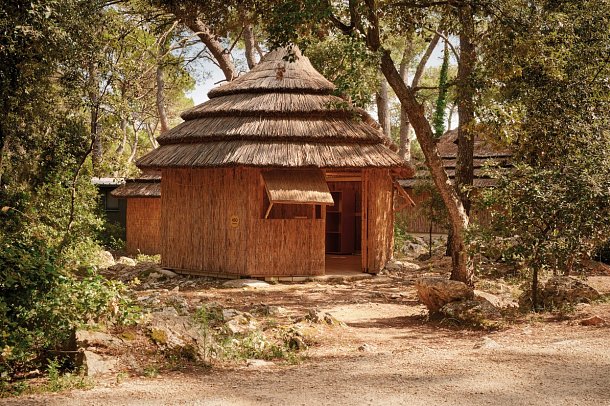 Pine Beach Pakostane - Wohnbeispiel Bungalow Standard (Zimmercodierung CB1)